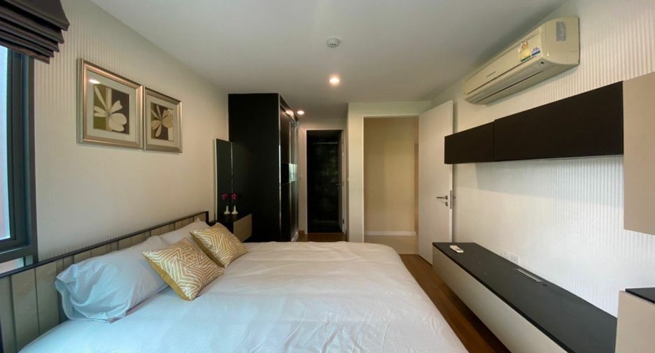 For sale 2 bed condo in Watthana, Bangkok Hipflat