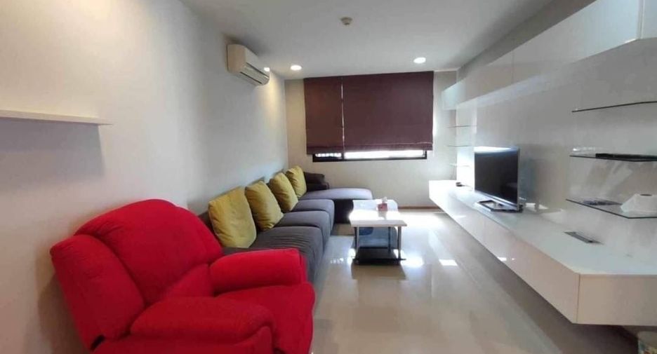For rent 2 bed condo in Phaya Thai, Bangkok