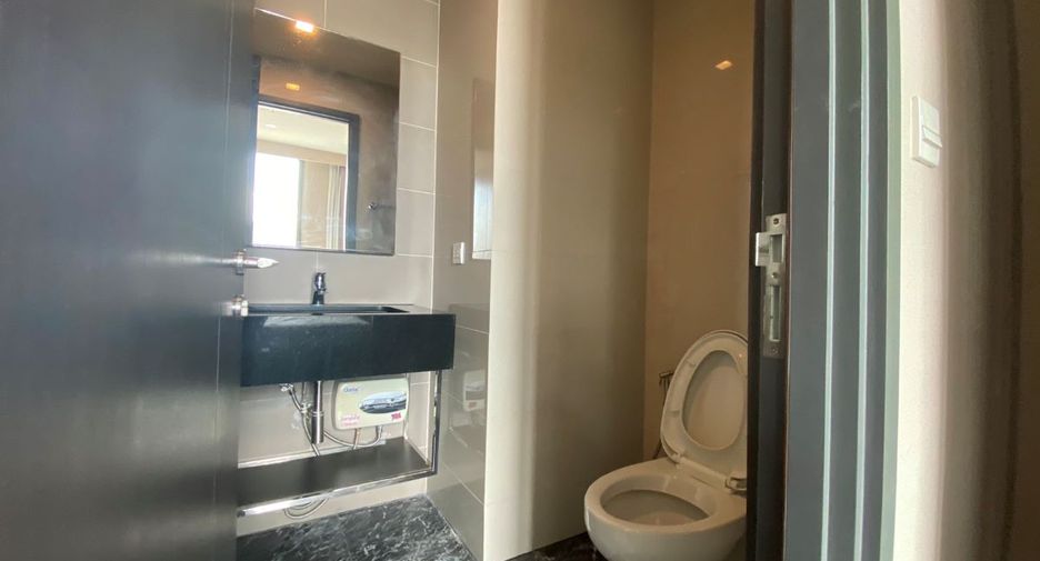 Condo en venta de 1 habitaciones en Khlong Toei, Bangkok