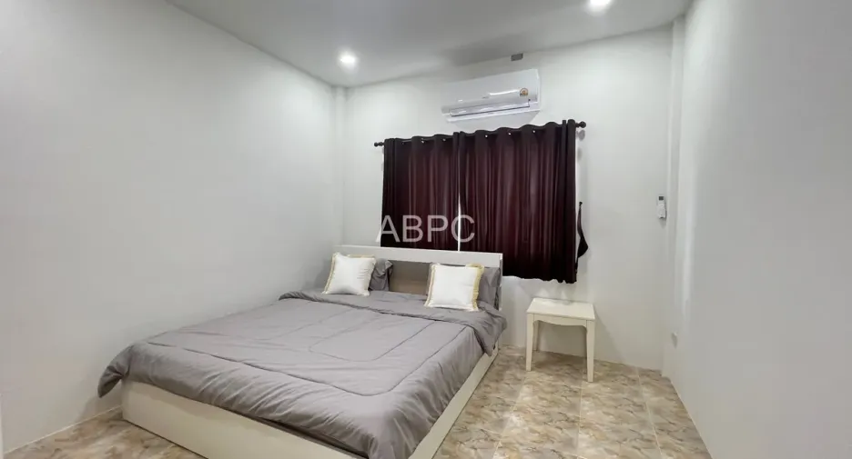 Casa en alquiler y en venta de 2 habitaciones 