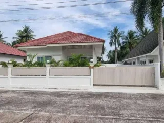 Casa en alquiler y en venta de 2 habitaciones 