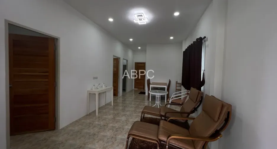 Casa en alquiler y en venta de 2 habitaciones 