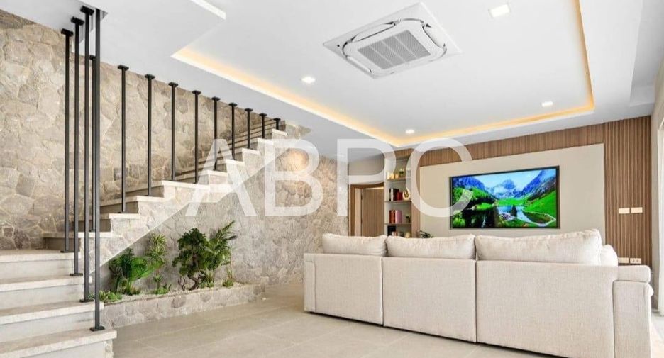 For rent and for sale 7 bedrooms house in Bang Lamung, Chonburi