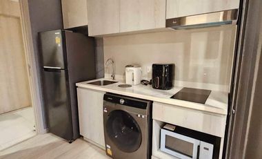 For rent 1 bed condo in Pathum Wan, Bangkok