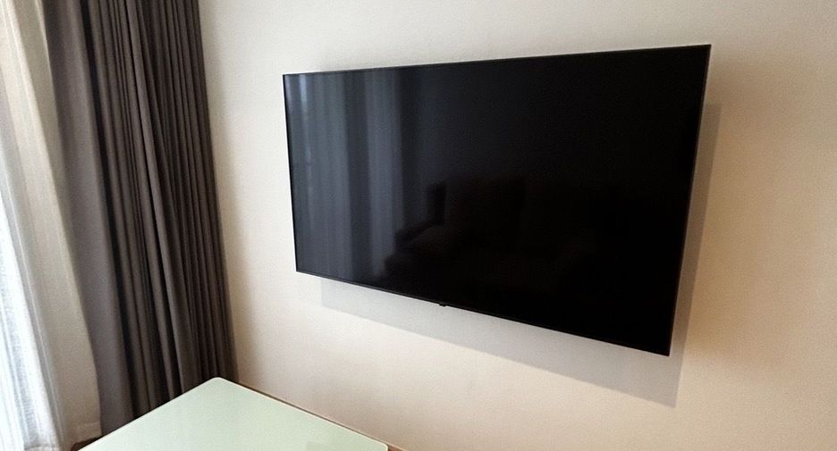For rent 2 bed condo in Watthana, Bangkok