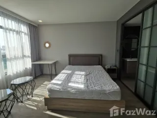 For rent studio condo in Din Daeng, Bangkok