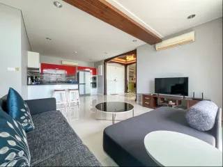 For sale 4 bed condo in Kathu, Phuket