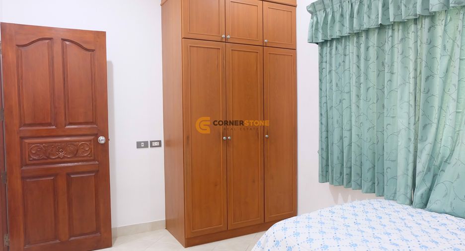 À louer et à vendre 4 chambres maison à Bang Lamung, Chonburi