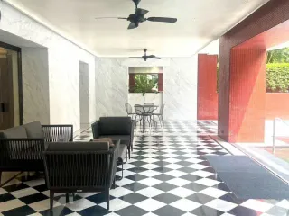 出售 2 卧室 公寓 在 Pathum Wan, 曼谷