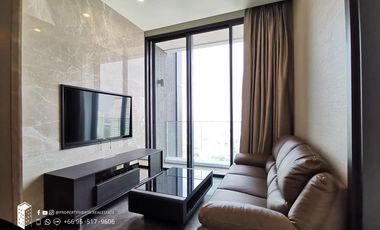 For rent 2 bed condo in Khlong Toei, Bangkok