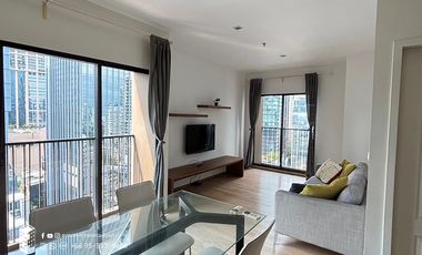 For rent 2 bed condo in Khlong Toei, Bangkok