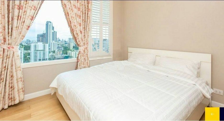 For rent 3 bed condo in Watthana, Bangkok