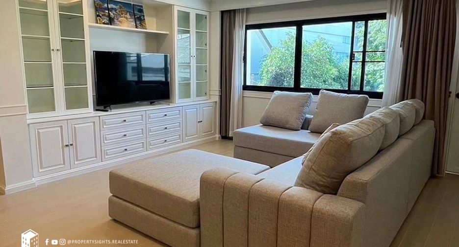 For rent 3 Beds condo in Khlong Toei, Bangkok