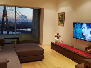 For rent 2 bed condo in Yan Nawa, Bangkok