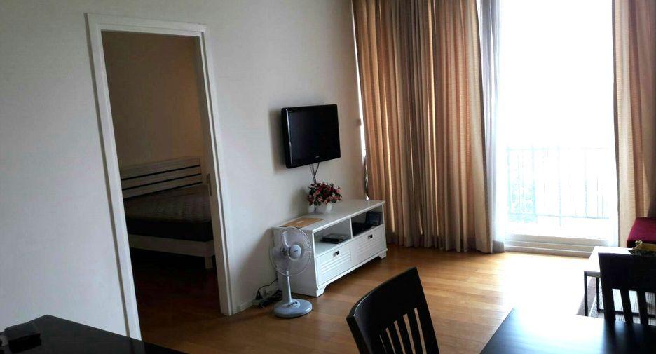 For rent 1 bed condo in Watthana, Bangkok