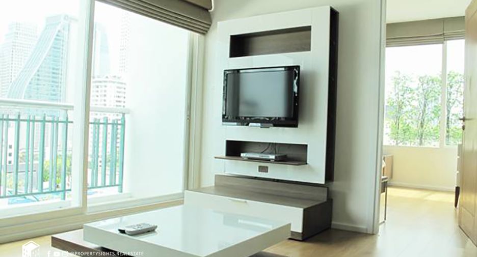 For rent 1 bed condo in Watthana, Bangkok