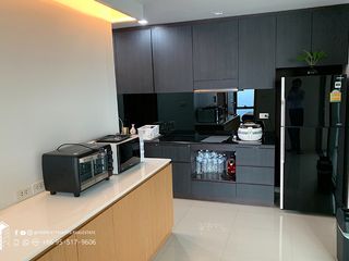 For rent 1 bed condo in Yan Nawa, Bangkok