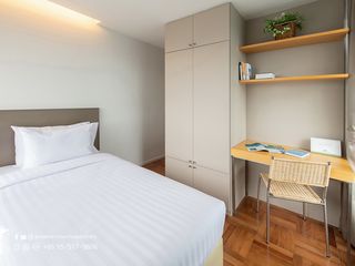 For rent 3 bed condo in Yan Nawa, Bangkok