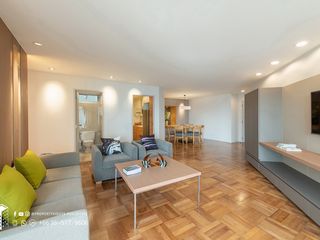 For rent 3 bed condo in Yan Nawa, Bangkok