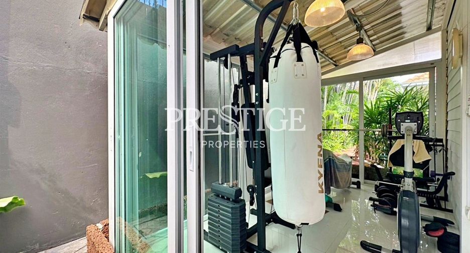 For sale 3 bedrooms house in Bang Lamung, Chonburi