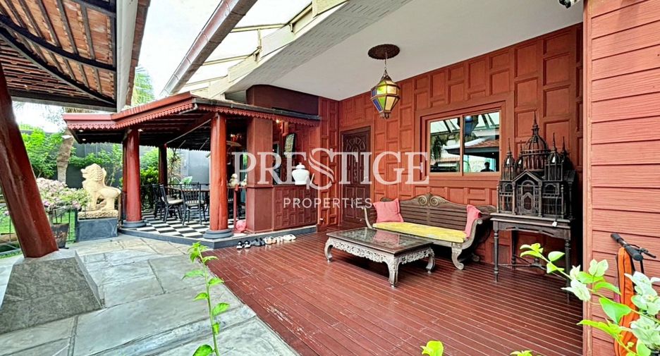 For sale 3 bedrooms house in Bang Lamung, Chonburi