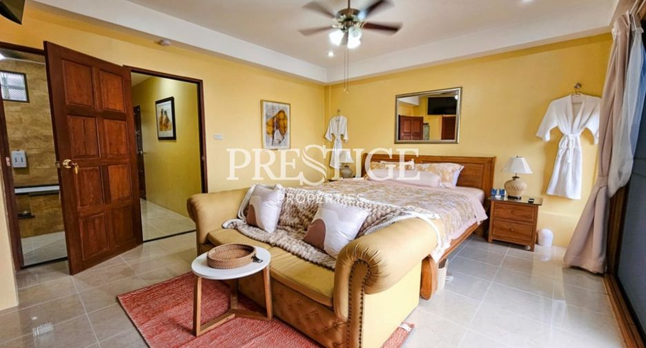 For sale 5 bedrooms retail Space in Bang Lamung, Chonburi