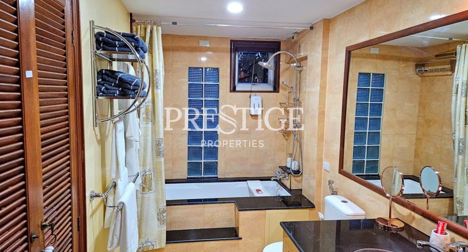For sale 5 bedrooms retail Space in Bang Lamung, Chonburi