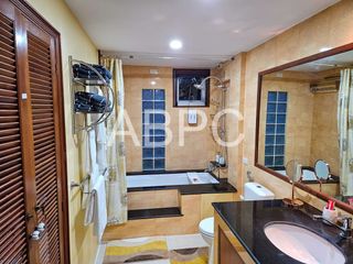 For sale 5 bed townhouse in Bang Lamung, Chonburi