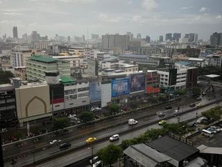 For rent 1 Beds condo in Huai Khwang, Bangkok
