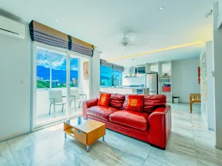 For sale 2 bed apartment in Mueang Chiang Mai, Chiang Mai