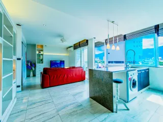 For sale 2 bed apartment in Mueang Chiang Mai, Chiang Mai