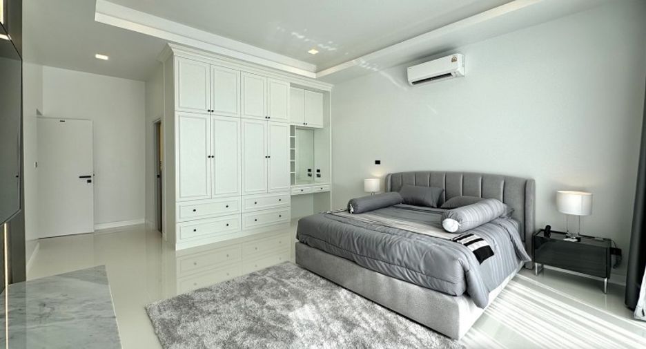 For sale 3 bedrooms house in Bang Lamung, Chonburi