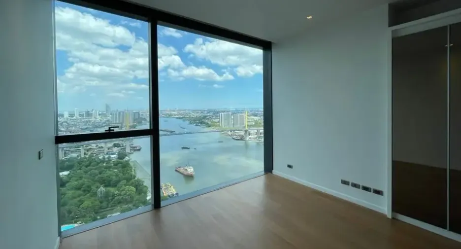 For sale 2 bedrooms condo in Bang Kho Laem, Bangkok