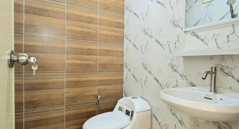 For sale 3 Beds townhouse in Sai Noi, Nonthaburi