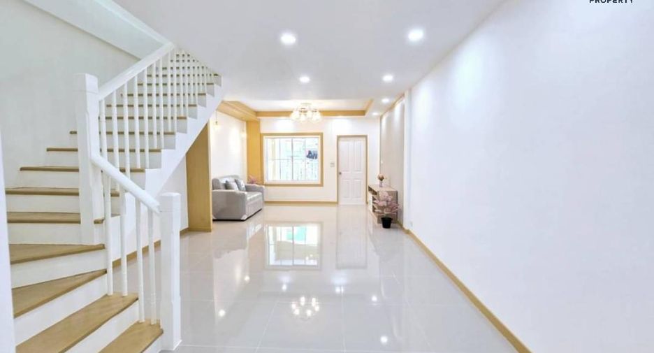 For sale 3 Beds townhouse in Sai Noi, Nonthaburi