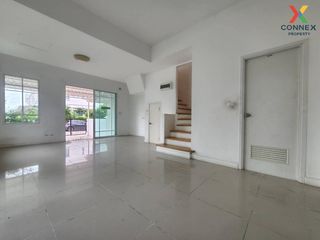 For sale 3 bed townhouse in Phan Thong, Chonburi