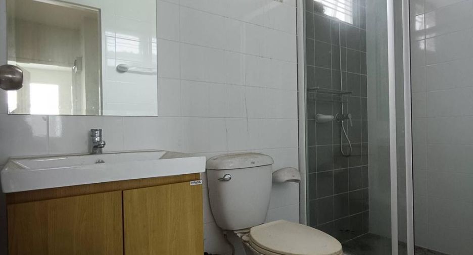 For sale 3 Beds townhouse in Sai Noi, Nonthaburi
