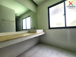For sale 3 bed townhouse in Bang Khae, Bangkok
