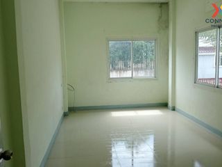 For sale 2 bed townhouse in Thanyaburi, Pathum Thani