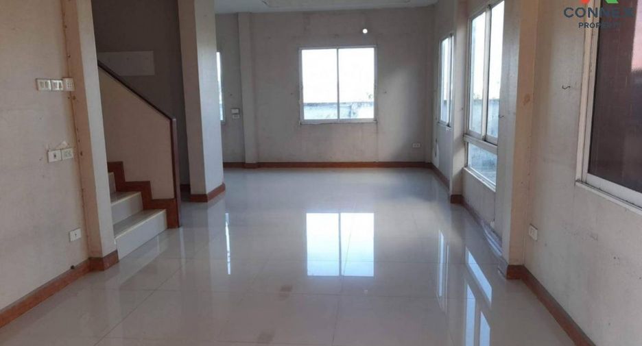 For sale 3 Beds house in Lam Luk Ka, Pathum Thani