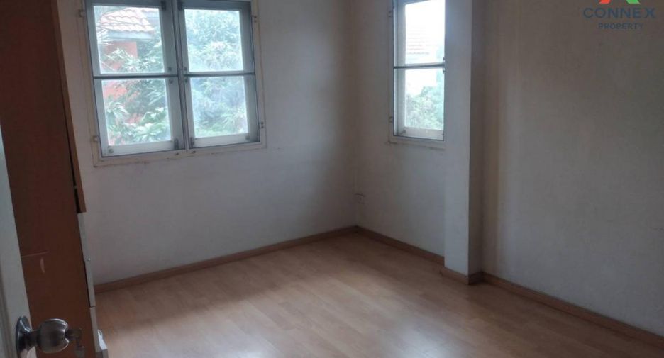 For sale 3 bed house in Lam Luk Ka, Pathum Thani