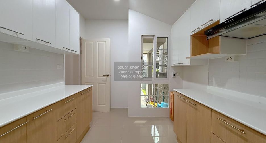 For sale 4 ベッドルーム house in Prawet, Bangkok