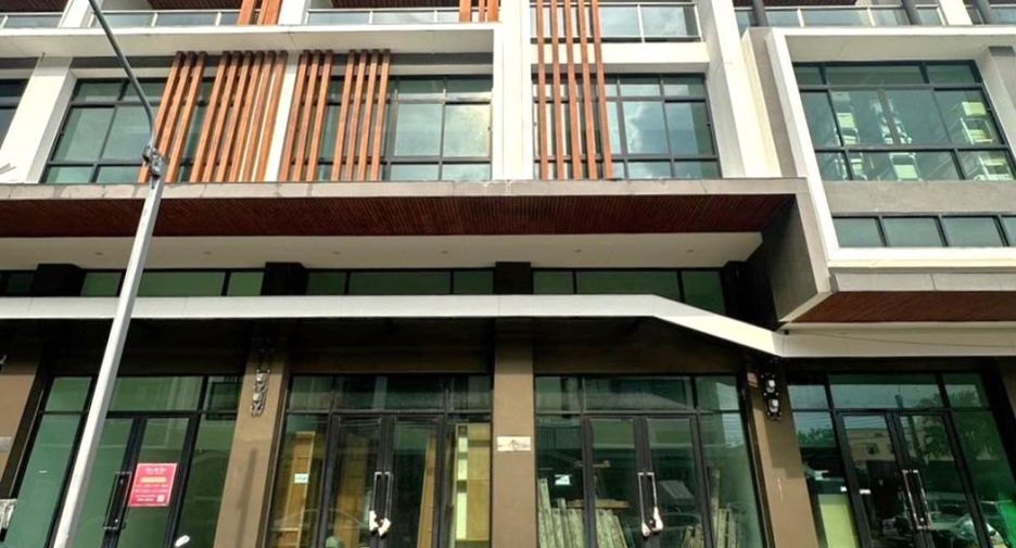 For sale 1 bed townhouse in Bang Bon, Bangkok