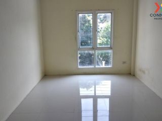 For sale 3 Beds townhouse in Lat Lum Kaeo, Pathum Thani