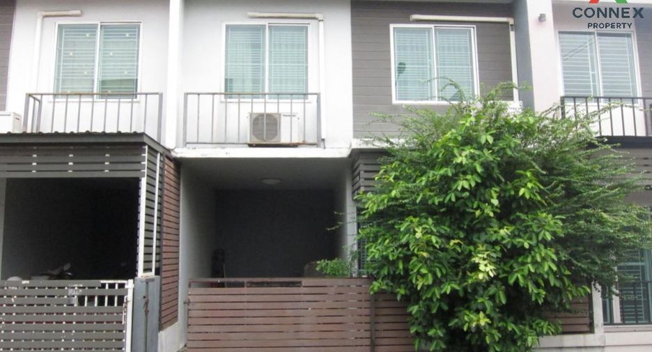 For sale 3 bed townhouse in Pak Kret, Nonthaburi