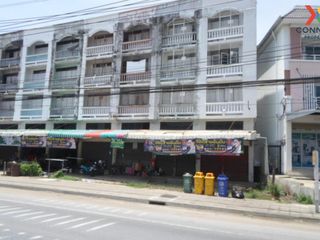 For sale 3 bed retail Space in Sai Noi, Nonthaburi