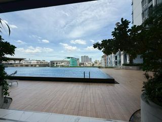 For sale 2 bedrooms condo in Mueang Samut Prakan, Samut Prakan