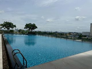 For sale 2 bedrooms condo in Mueang Samut Prakan, Samut Prakan