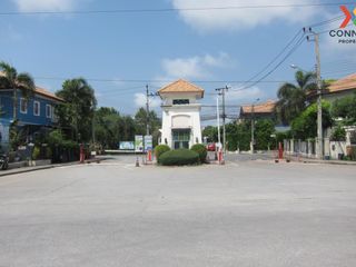 For sale 3 bed townhouse in Mueang Samut Sakhon, Samut Sakhon