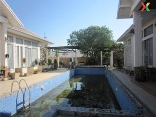 For sale 5 bed house in Khlong Luang, Pathum Thani